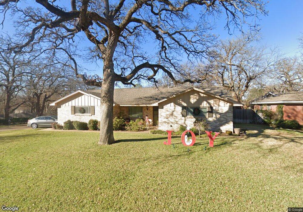 505 Caduceus Ln, Hurst, TX 76053 - photo 1