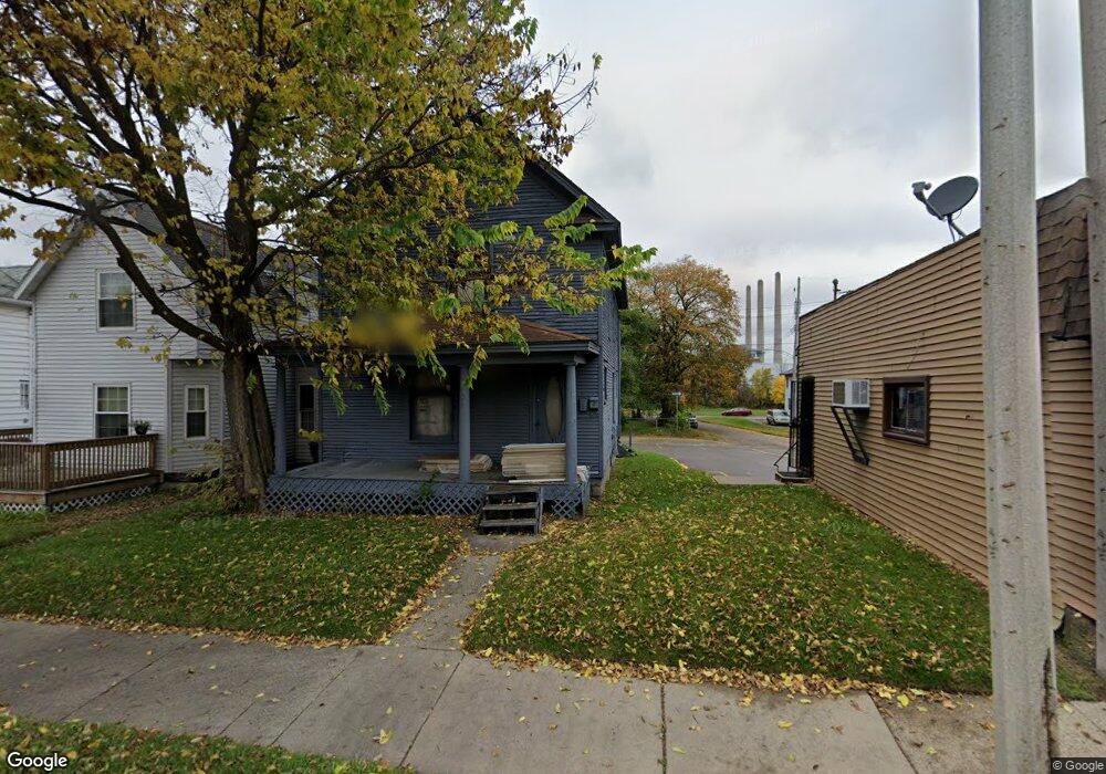 1604 S Cedar St, Lansing, MI 48910 - photo 1