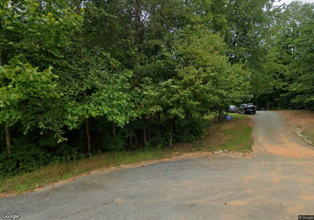 24323 Oak Forest Dr, Rapidan, VA 22733 - photo 1