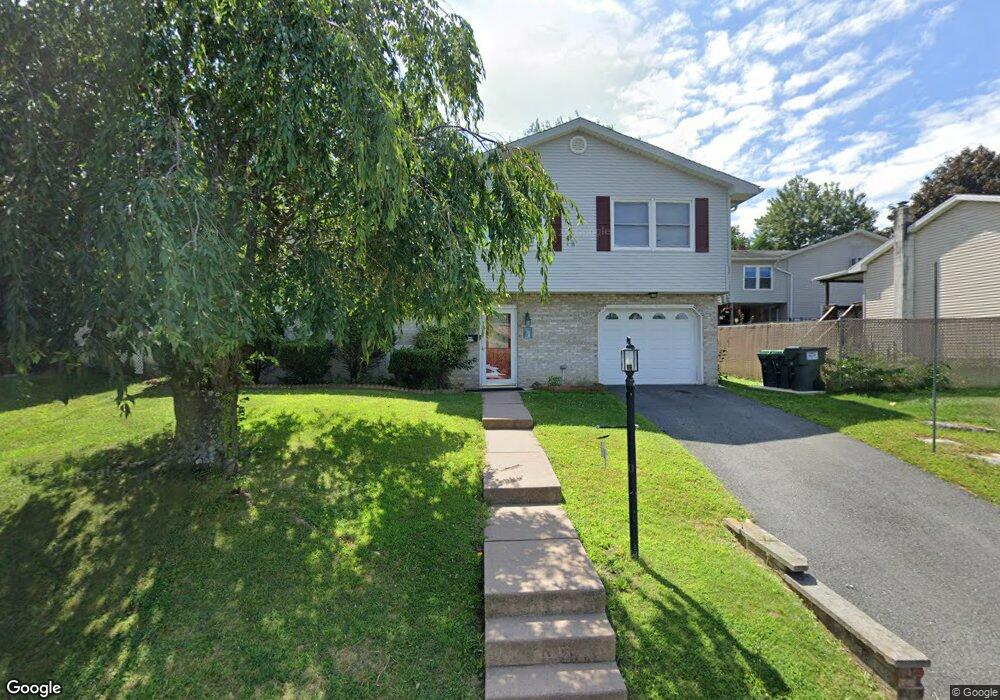 1038 W 19th St, Hazleton, PA 18202 - photo 1