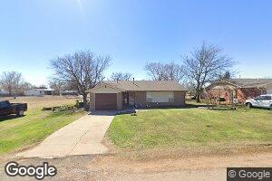 708 Wisconsin St, Geronimo, OK 73543
