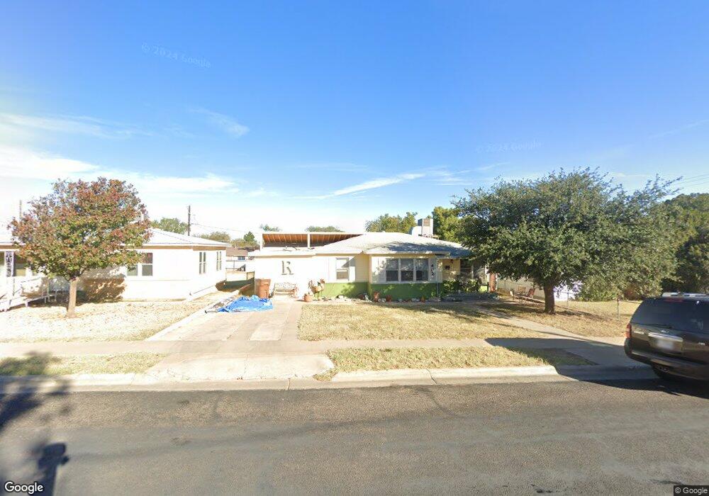 402 Westover Rd, Big Spring, TX 79720 - photo 1