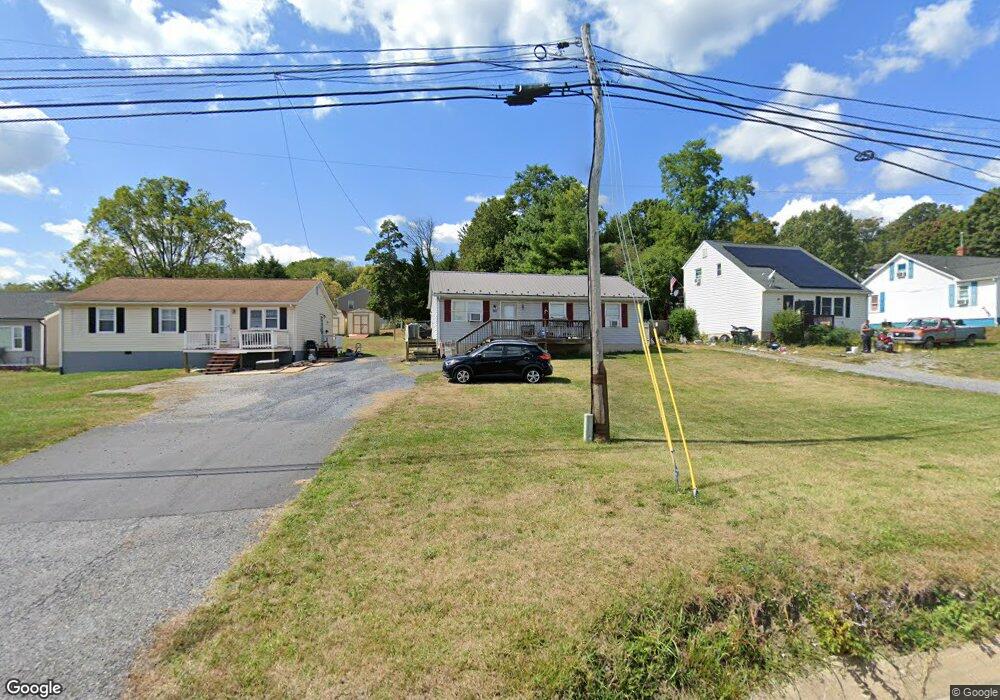 675 Lee Jackson Hwy, Staunton, VA 24401 - photo 1