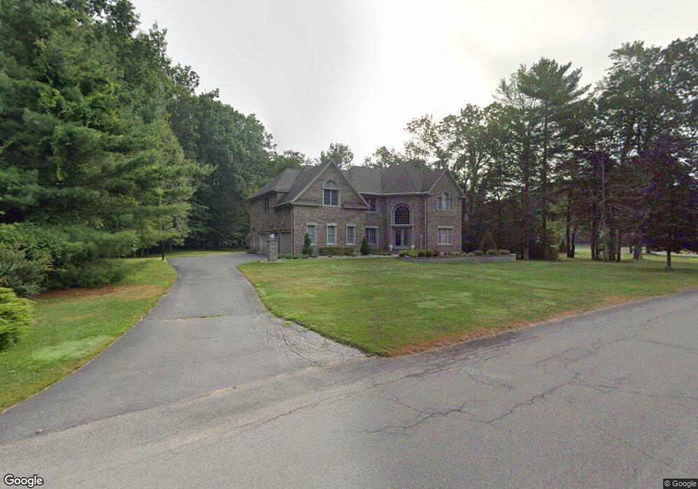 114 Spy Glass Ct, Albany, NY 12203 - photo 1