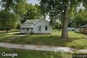 103 White Hall St, Patterson, IL 62078