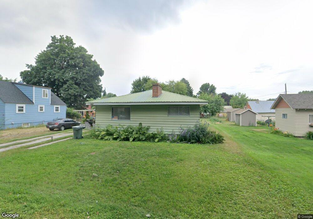 809 W Clay Ave, Chewelah, WA 99109 - photo 1