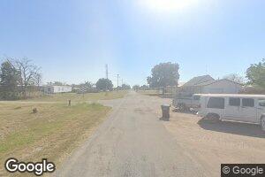 205 S Grand Ave, Willow, OK 73673