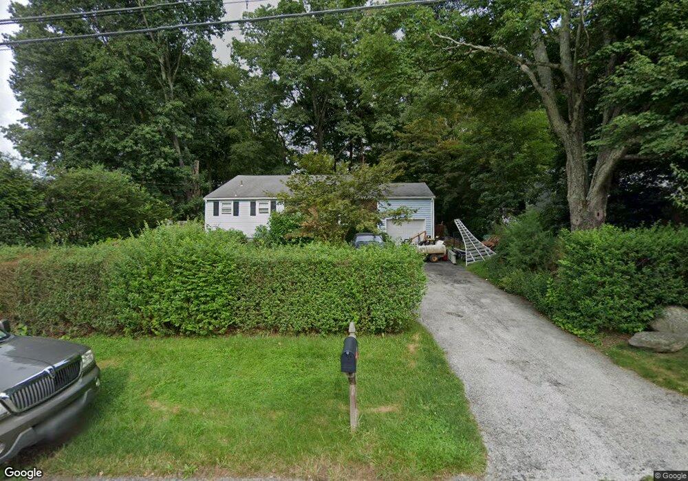 24 Mac Arthur Blvd, Cortlandt Manor, NY 10567 - photo 1