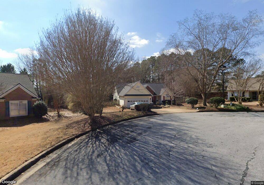 174 Saint Georges Ct unit 14, Suwanee, GA 30024 - photo 1