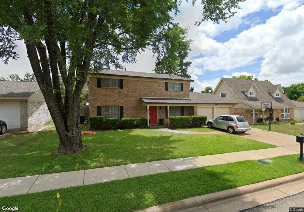 1912 Chattanooga Dr, Bedford, TX 76022 - photo 1