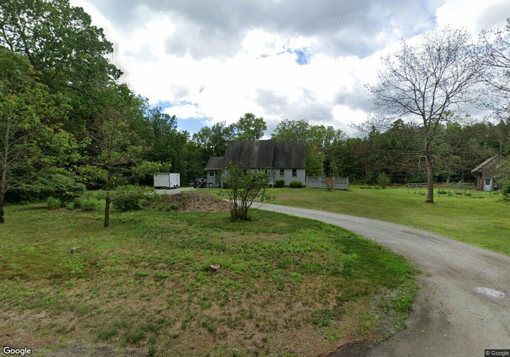 621 Pine St, Contoocook, NH 03229 - photo 1