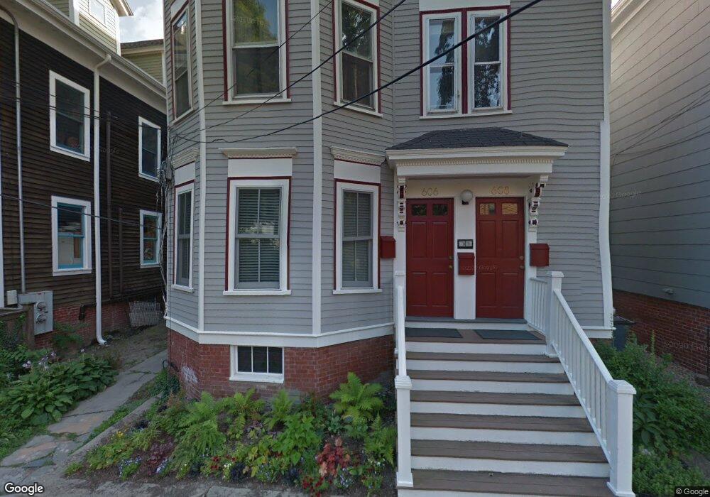 606 Franklin St unit 2, Cambridge, MA 02139 - photo 1