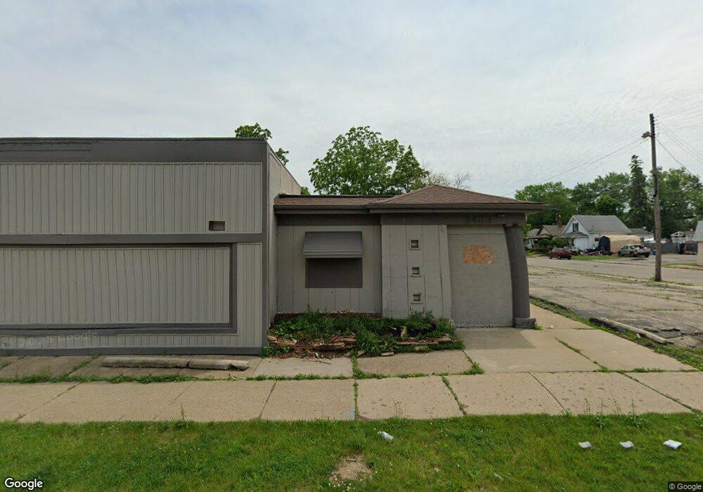 3433 Fenton Rd, Flint, MI 48507 - photo 1