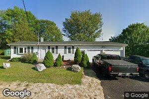 31 Fayette Rd, Livermore Falls, ME 04254