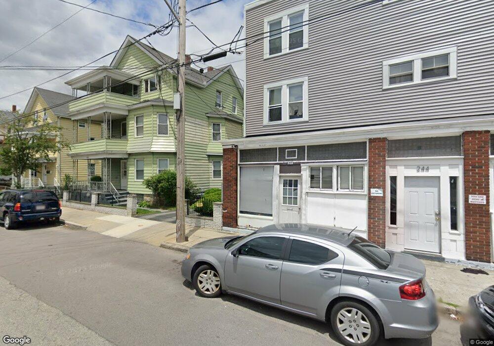 240 Osborn St unit 3, Fall River, MA 02724 - photo 1