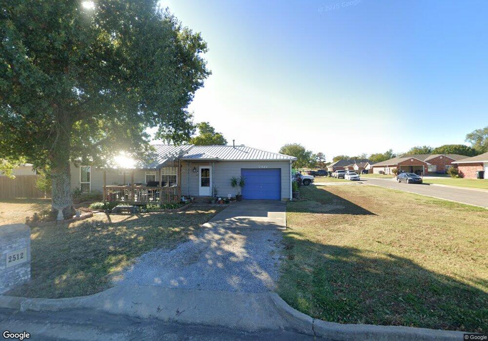 2512 N Leo Ave, Shawnee, OK 74804 - photo 1