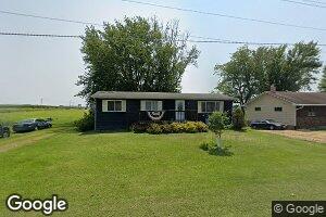 141 Park Ave, Charlotte, IA 52731