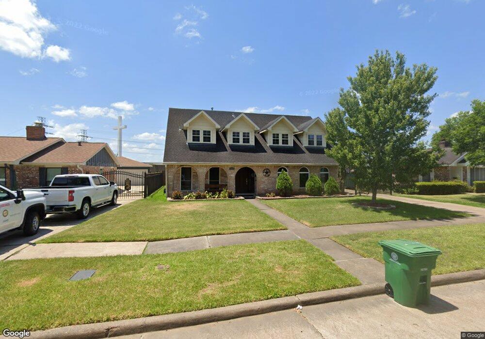 12018 Kirkway Dr, Houston, TX 77089 - photo 1