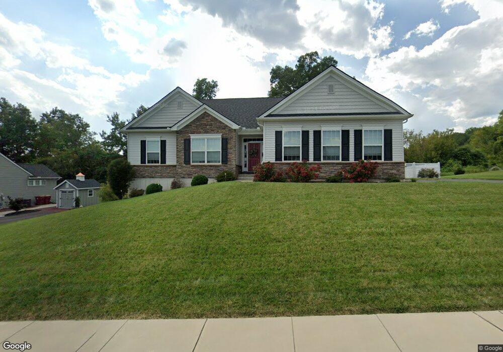 4864 Reston Dr unit 72, Easton, PA 18040 - photo 1