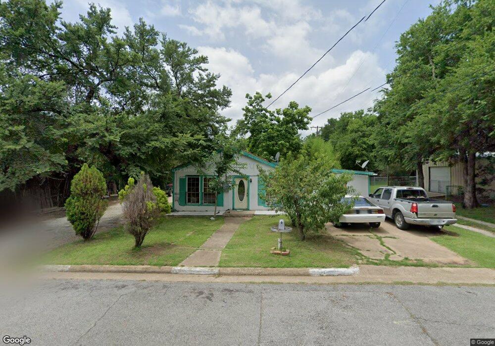 815 S Eddy Ave, Denison, TX 75020 - photo 1