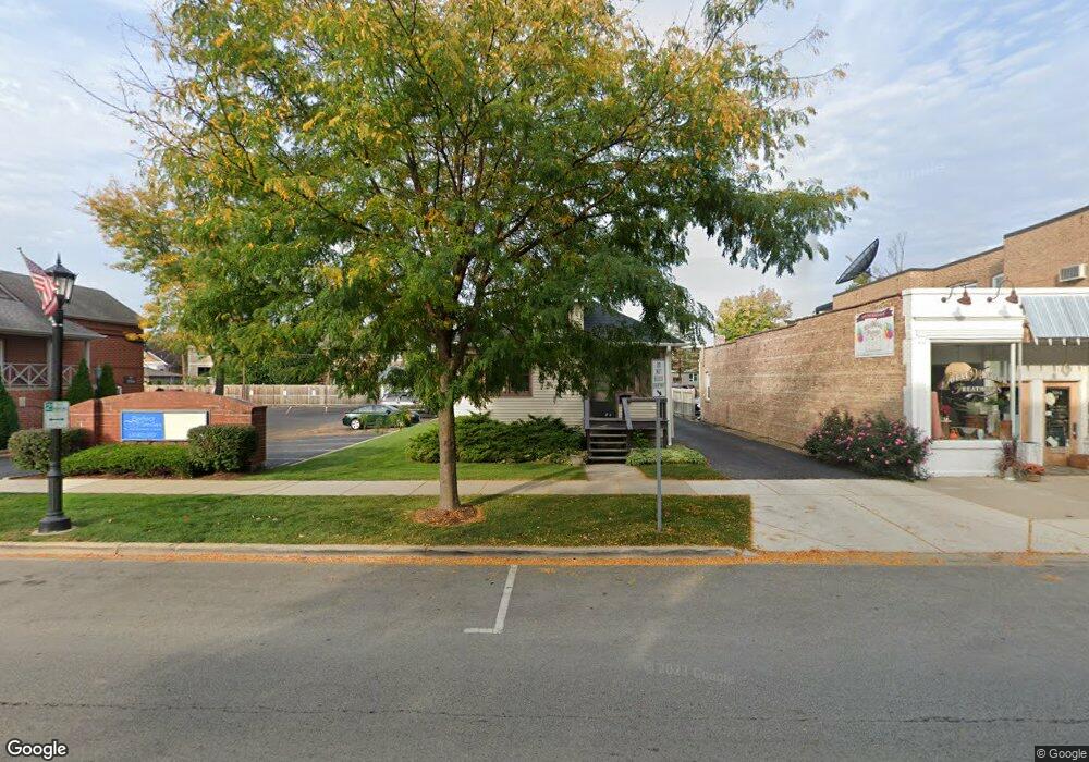 556 S Spring Rd, Elmhurst, IL 60126 - photo 1