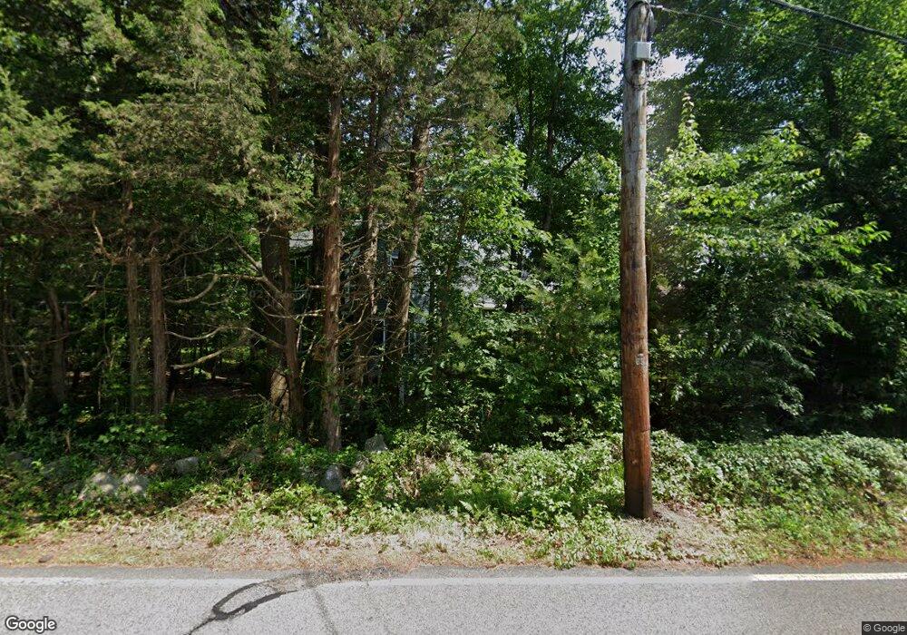 207 Poquanticut Ave, North Easton, MA 02356 - photo 1