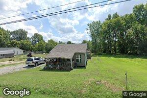 138 E Walnut St, Mortons Gap, KY 42440