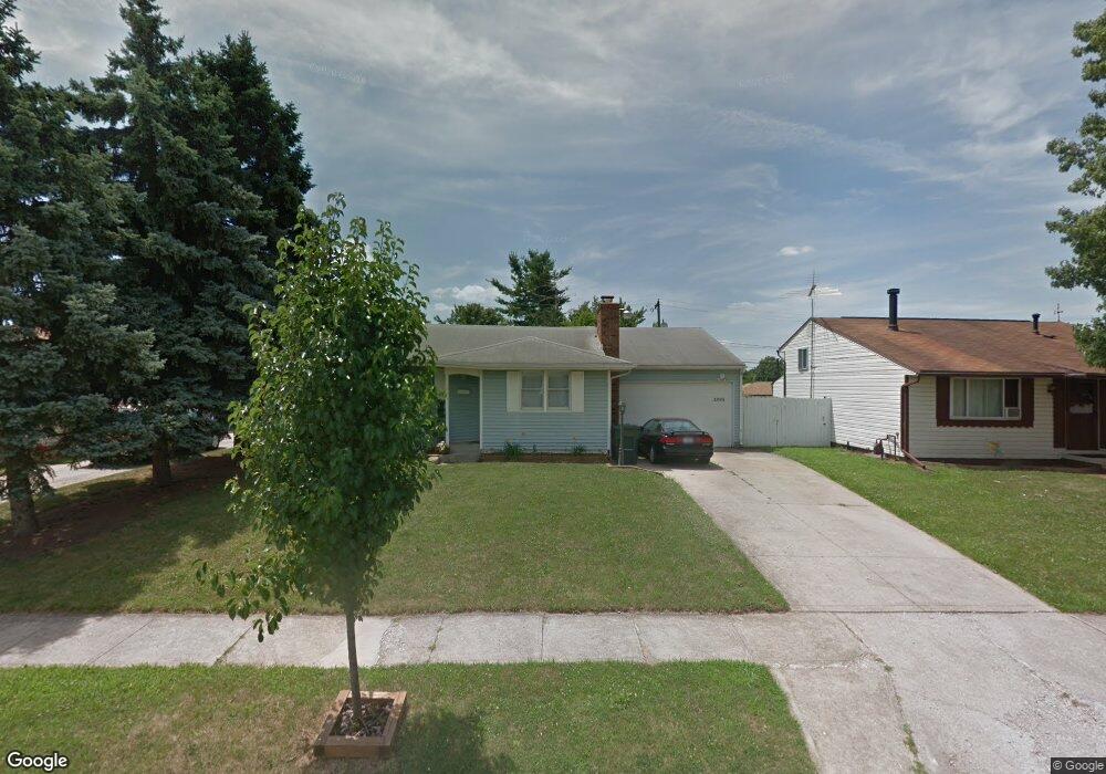 3895 Lexmont Rd S, Columbus, OH 43228 - photo 1