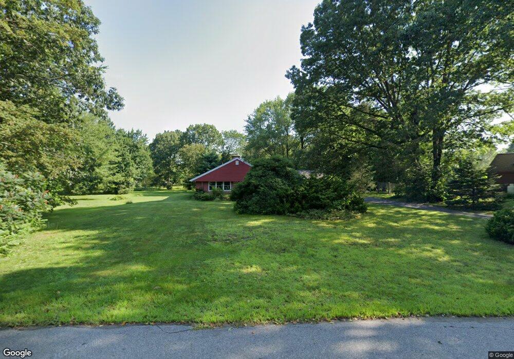 123 Hartness Rd, Sutton, MA 01590 - photo 1