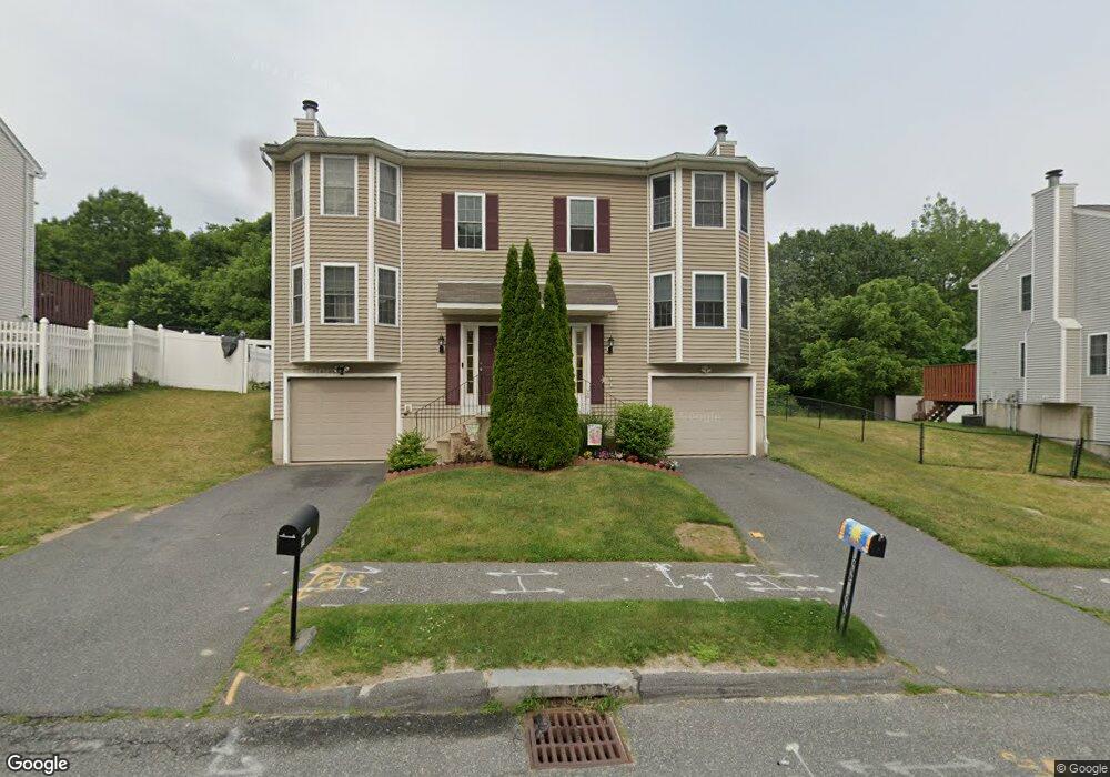 32 Nutmeg Dr, Worcester, MA 01603 - photo 1