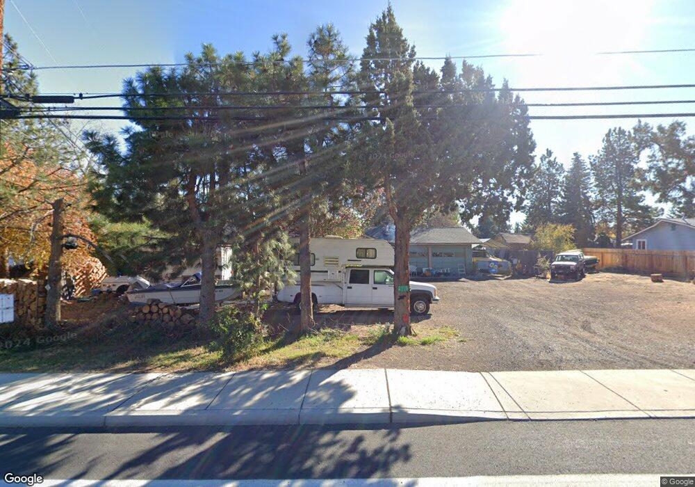 2918 SW Canal Blvd, Redmond, OR 97756 - photo 1