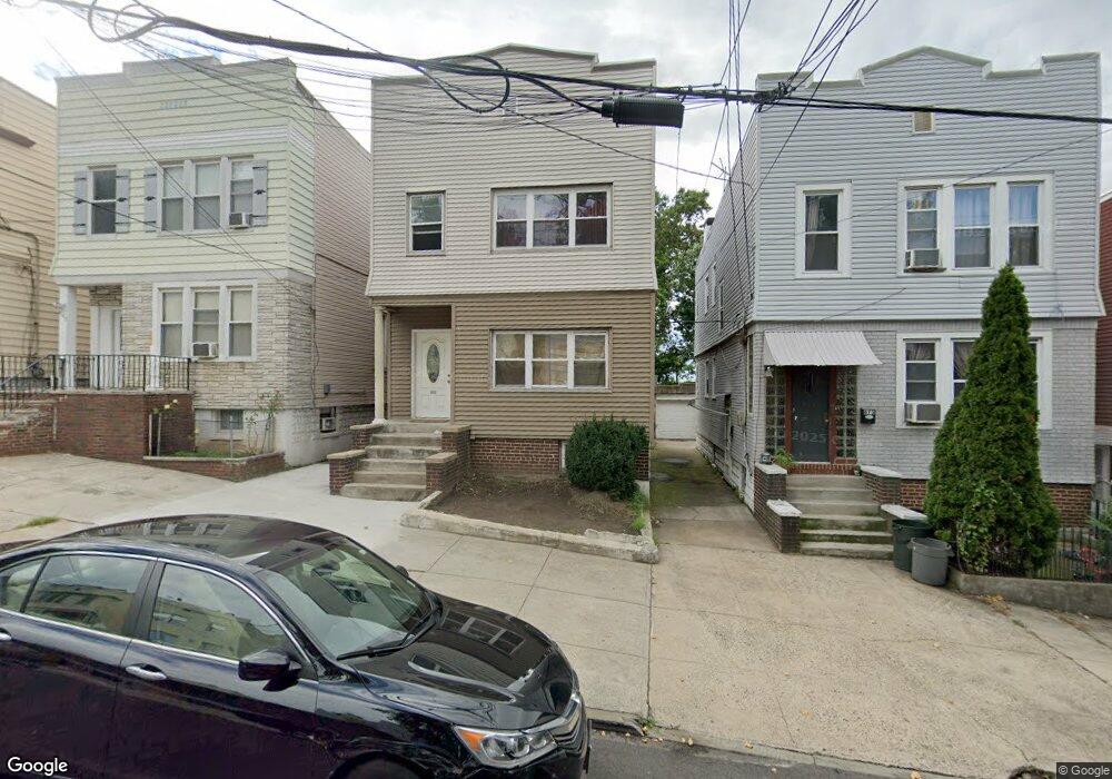 671 Liberty Ave unit 1, Jersey City, NJ 07307 - photo 1