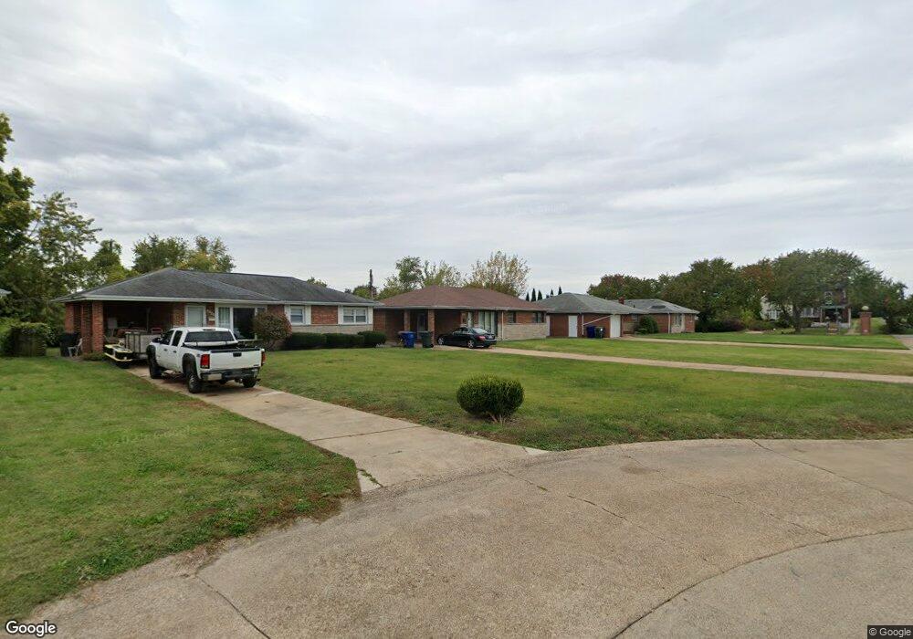 3908 San Francisco Ct, Saint Louis, MO 63115 - photo 1