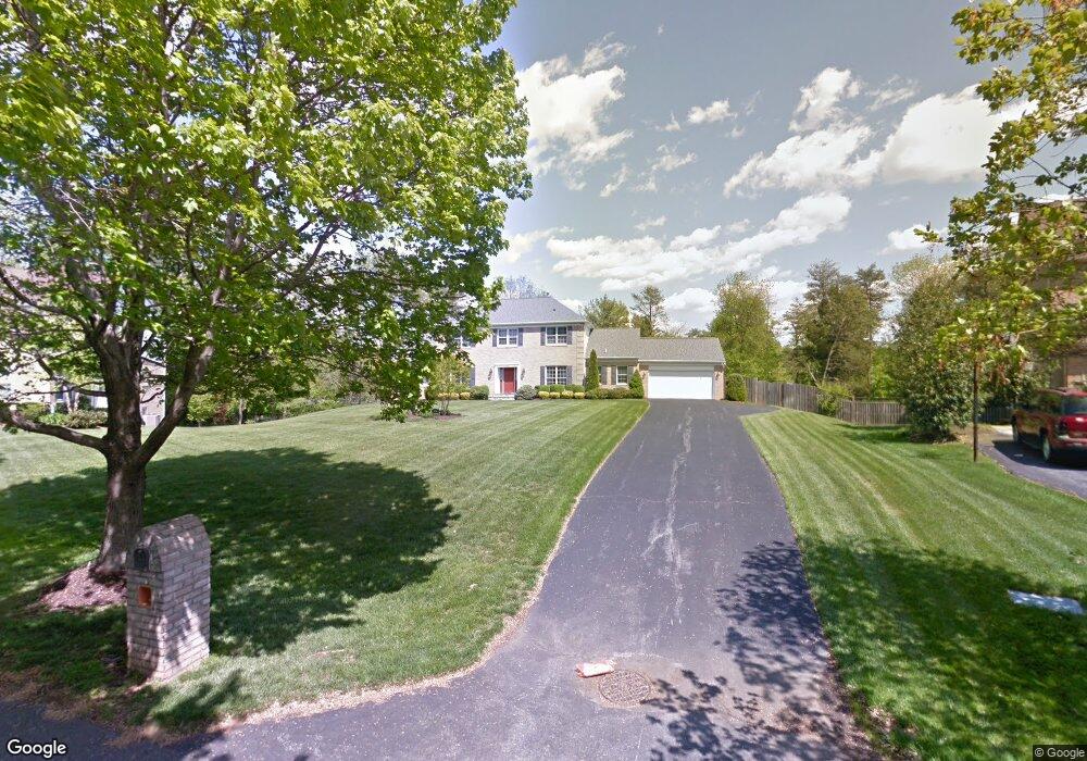 11713 Le Havre Dr, Potomac, MD 20854 - photo 1