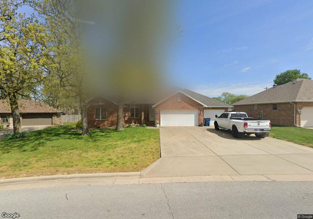 705 W Bryant St, Nixa, MO 65714 - photo 1