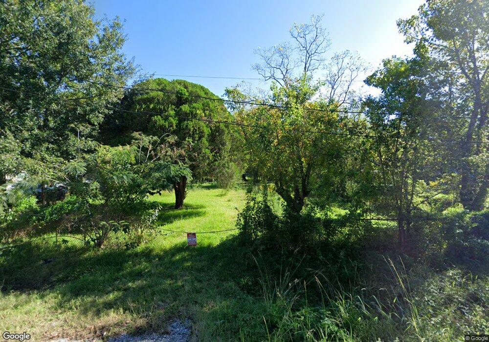 7128 Peachtree St, Houston, TX 77028 - photo 1