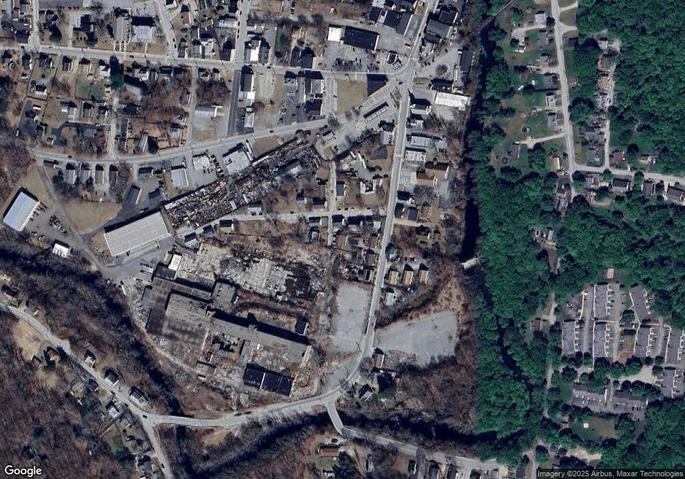 29 Roy St unit 31, Moosup, CT 06354 - photo 1