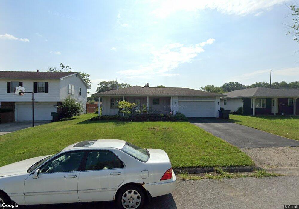 1340 E Chesfield Dr, Columbus, OH 43204 - photo 1