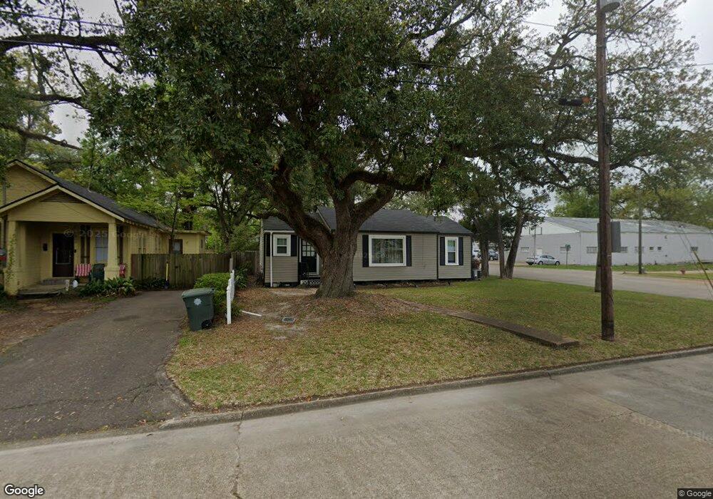 1725 Common St, Lake Charles, LA 70601 - photo 1