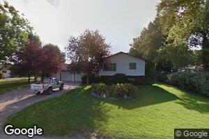 511 Barrett Ave, Larimore, ND 58251