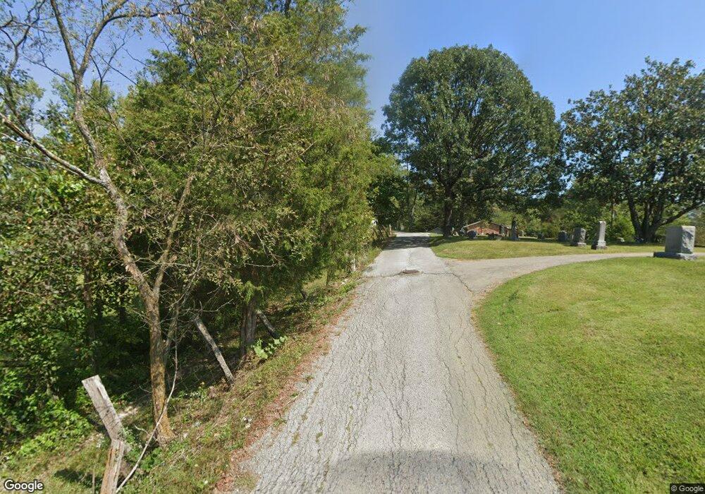 219 4th St, Lebanon Junction, KY 40150 - photo 1