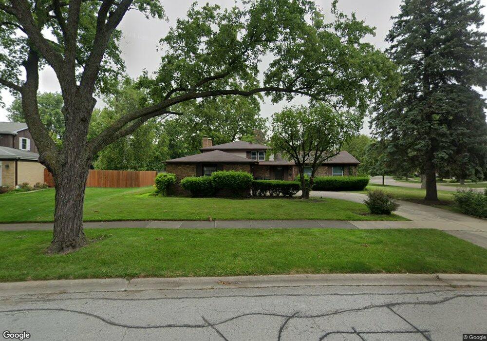 3306 Maple Leaf Dr, Glenview, IL 60026 - photo 1