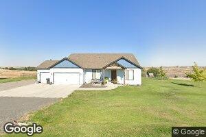 171 Spur Ct, Eltopia, WA 99330