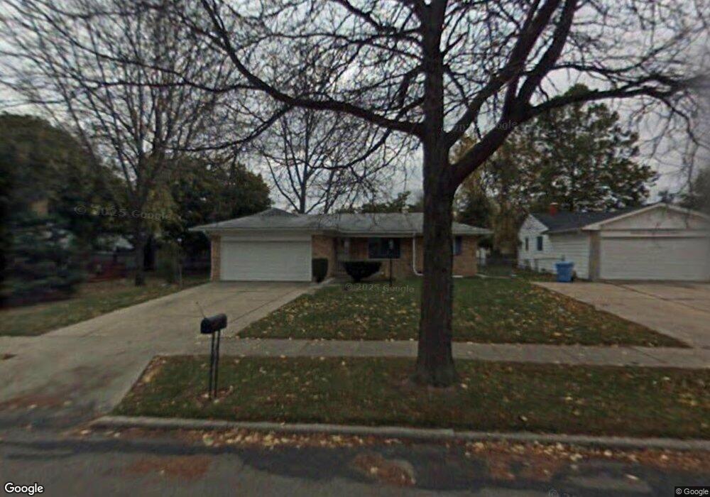 4039 Sheffield Blvd, Lansing, MI 48911 - photo 1