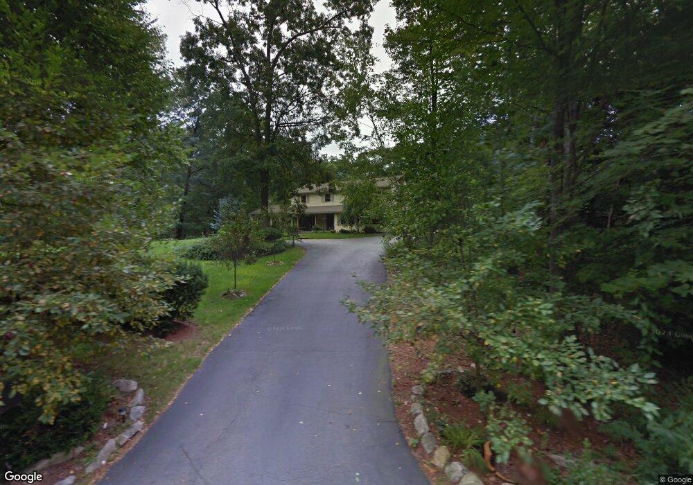 59 Meadowcrest Dr, Bedford, NH 03110 - photo 1