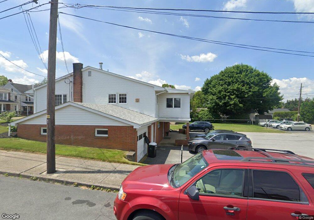 901 Chestnut St, Emmaus, PA 18049 - photo 1