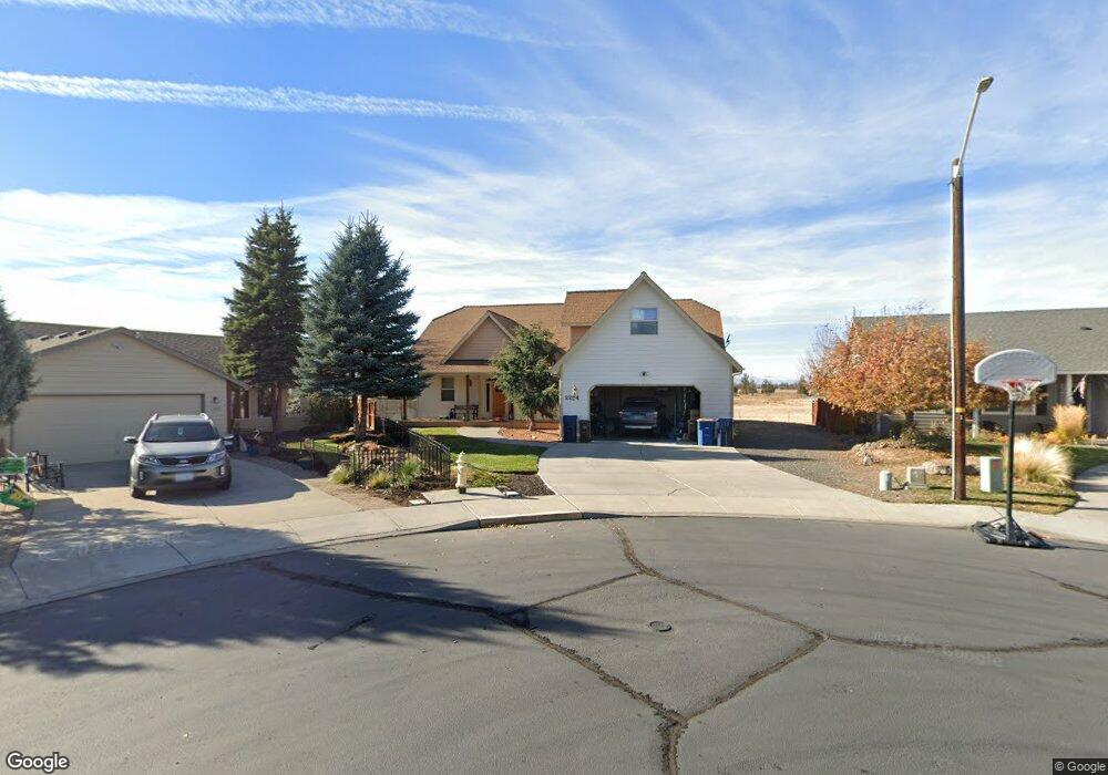 2254 NW Nickernut Ct, Redmond, OR 97756 - photo 1