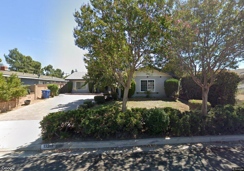 13207 Cranston Ave, Sylmar, CA 91342 - photo 1