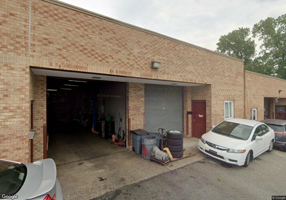 431 E Diamond Ave, Gaithersburg, MD 20877 - photo 1