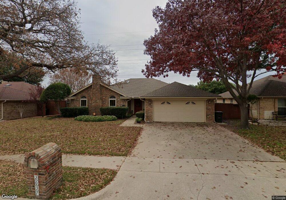 2037 Parkridge Dr, Hurst, TX 76054 - photo 1